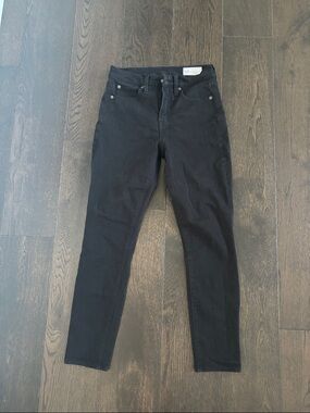 High-Rise Ankle Crop Black Skinny Jeans